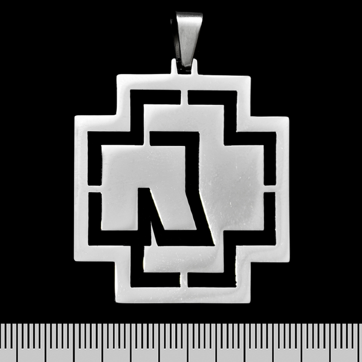 Кулон Rammstein (вырезанное лого) (ptsb-095) фигурный Кулон Rammstein (вырезанное лого) (ptsb-095) фигурный