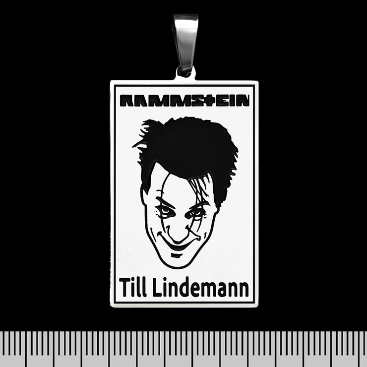 Кулон Rammstein (Till Lindemann) (ptsb-097) прямокутний Кулон Rammstein (Till Lindemann) (ptsb-097) прямокутний