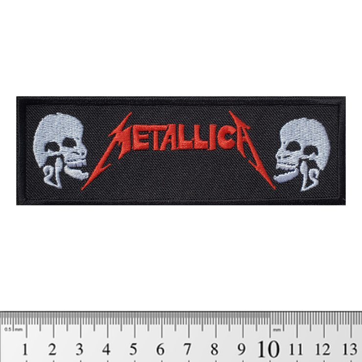 Нашивка Metallica (logo and skulls) (pt-005)