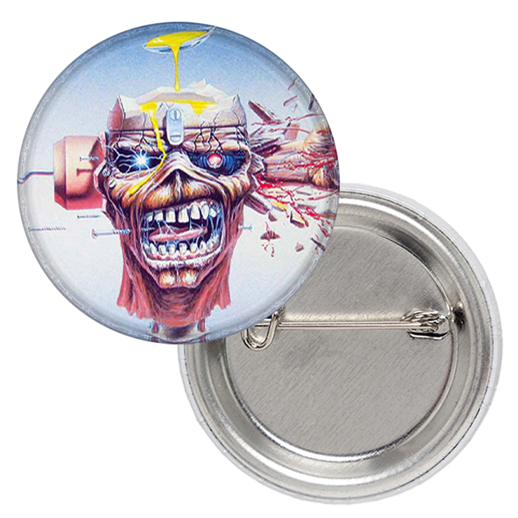 Значок Iron Maiden (Can I Play With Madness) Значок Iron Maiden (Can I Play With Madness)