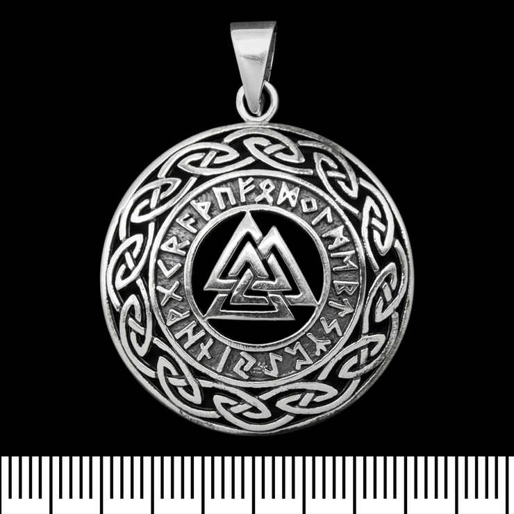 Кулон Валькнуты с футарком в плетеном узоре (серебро, 925 проба) (sp-193) Кулон Валькнуты с футарком в плетеном узоре (серебро, 925 проба) (sp-193)