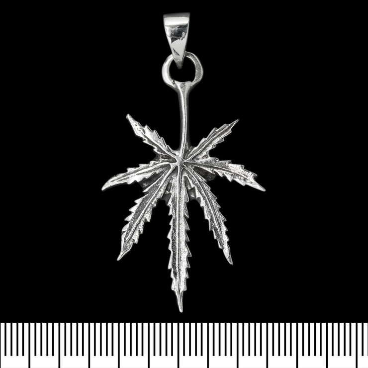 Кулон Cannabis, большой лист (серебро, 925 проба) (sp-197)