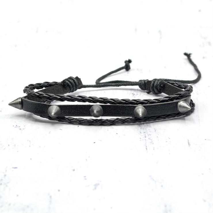 Браслет с шипами BEL-210 Браслет с шипами BEL-210