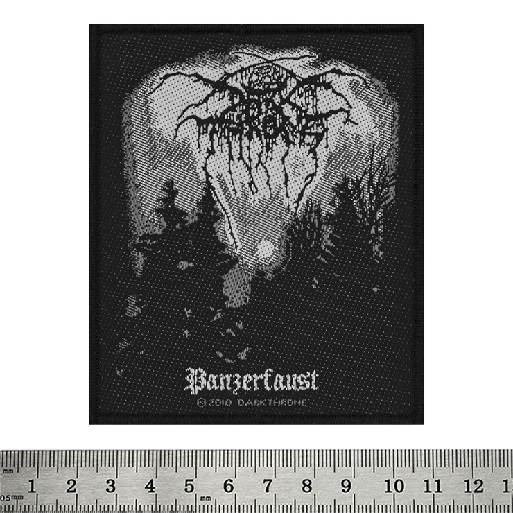 Нашивка ткана DARKTHRONE - PANZERFAUST (ofp-043) Нашивка ткана DARKTHRONE - PANZERFAUST (ofp-043)