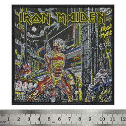 Нашивка ткана IRON MAIDEN - SOMEWHERE IN TIME (ofp-189) Нашивка ткана IRON MAIDEN - SOMEWHERE IN TIME (ofp-189)