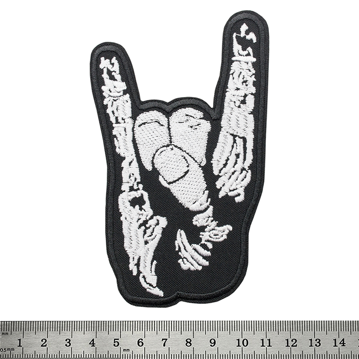 Нашивка Sign of the Horns (коза) Нашивка Sign of the Horns (коза)