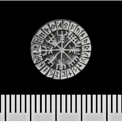 Серьга-гвоздик Aegishjalmur (шлем ужаса) в руническом круге (серебро, 925 проба) (st-020)