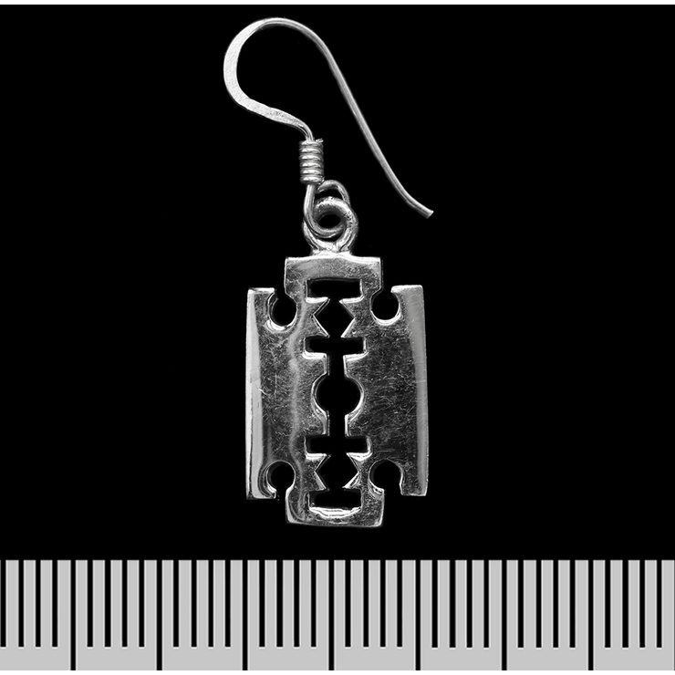 Серьга-крючок Лезвие (серебро, 925 проба) Серьга-крючок Лезвие (серебро, 925 проба)