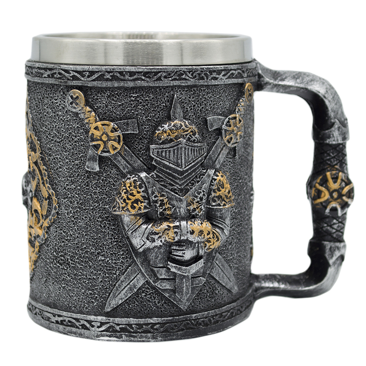 Кружка Рыцарь с мечами (cup-041)