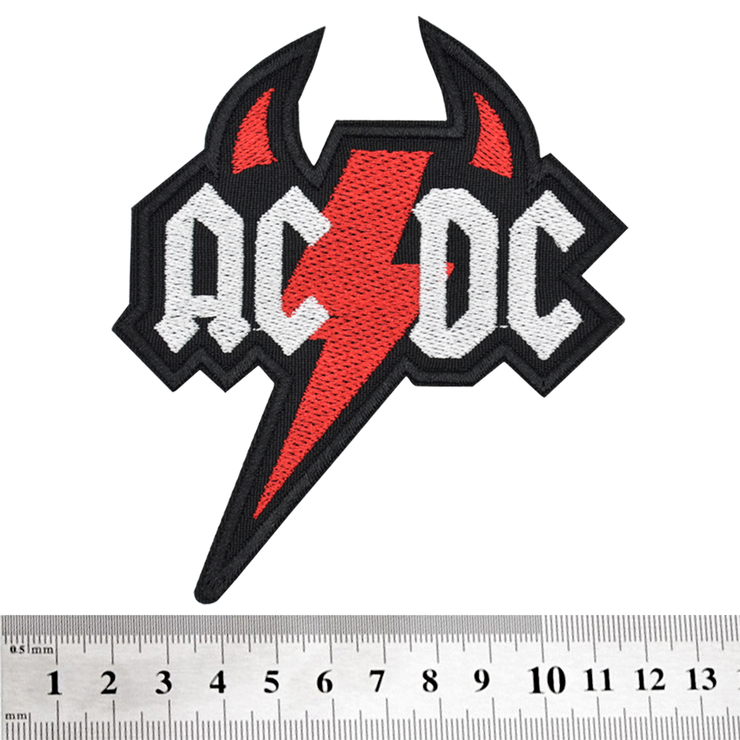 Нашивка AC/DC (red horns and lightning) Нашивка AC/DC (red horns and lightning)