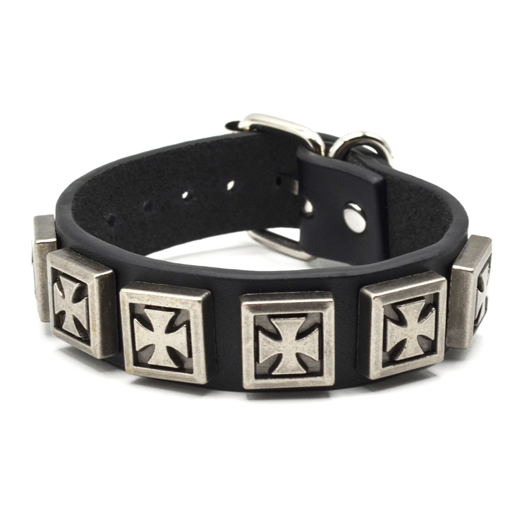 Браслет кожаный один ряд железных крестов (bfl-002) Браслет кожаный один ряд железных крестов (bfl-002)