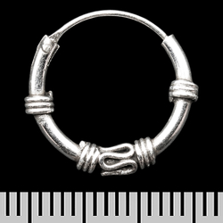 Сережка, кільце з візерунком (eas-108) Сережка, кільце з візерунком (eas-108)