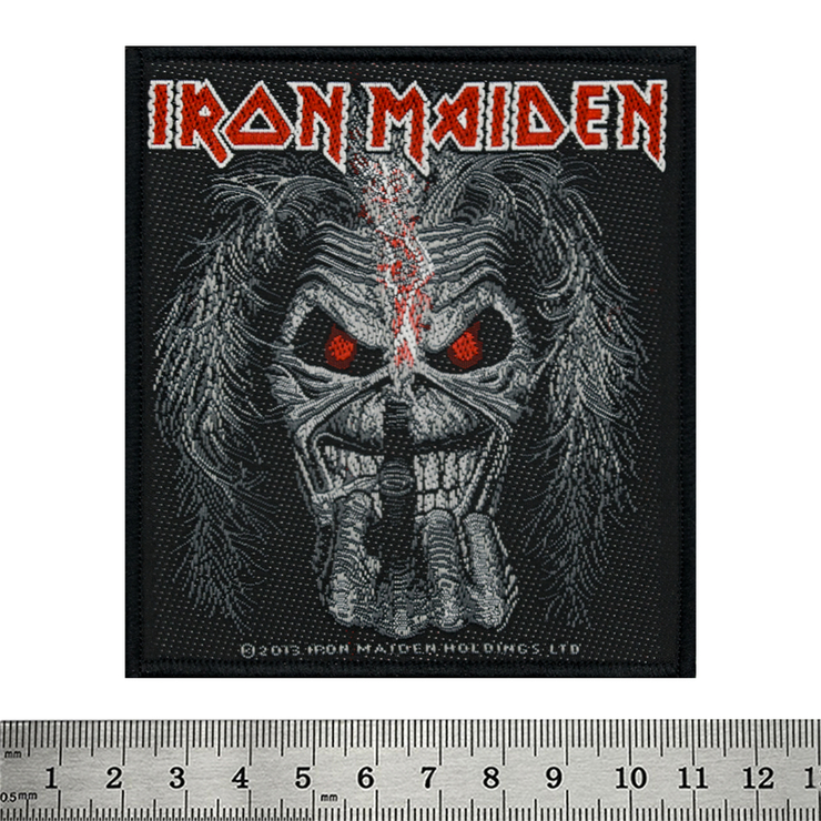 Нашивка ткана Iron Maiden (Eddie middle candle) в блістері (ofpb-030)