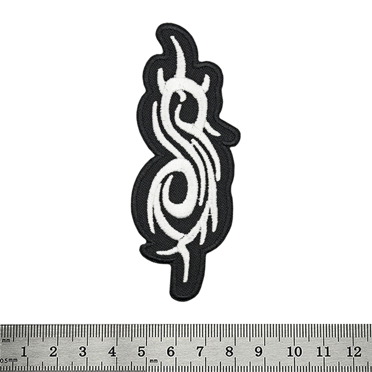 Нашивка термо Slipknot (S-logo) (stp-102) Нашивка термо Slipknot (S-logo) (stp-102)