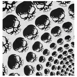 Бандана Черепа черные на белом фоне