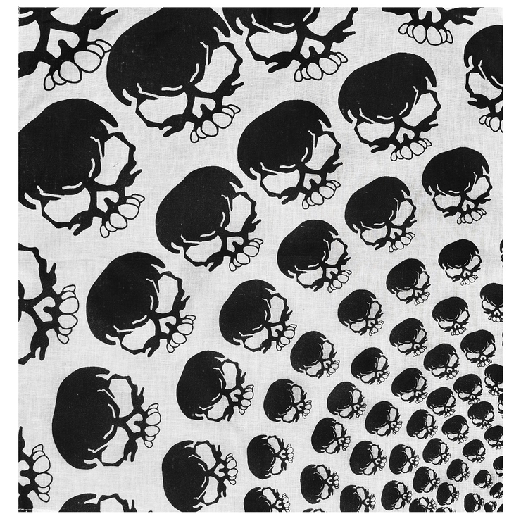 Бандана Черепа черные на белом фоне Бандана Черепа черные на белом фоне