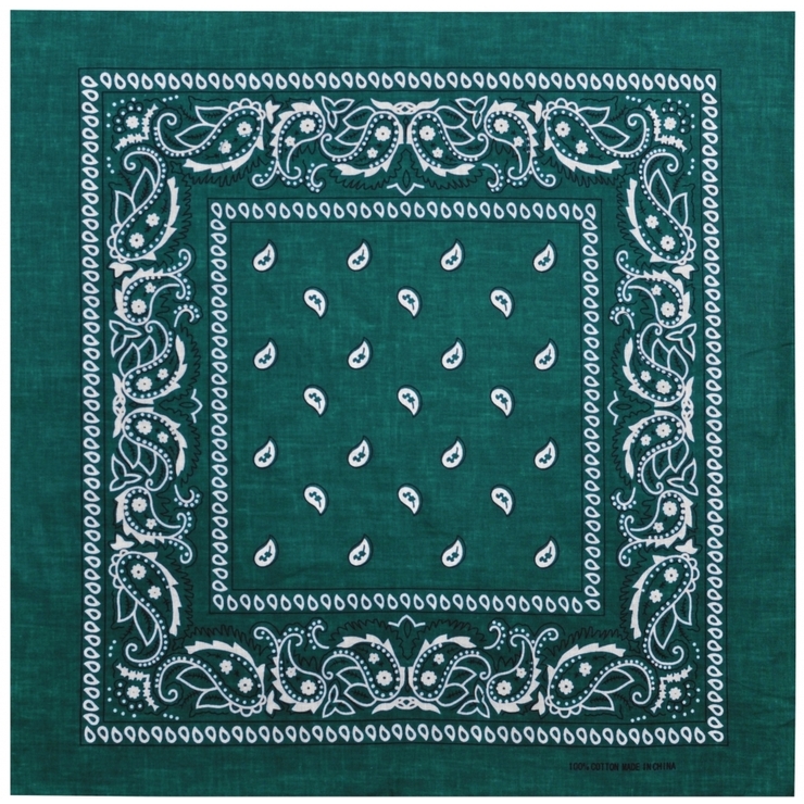 Бандана Огірки біло-чорні на тлі кольору хакі Бандана Огірки біло-чорні на тлі кольору хакі