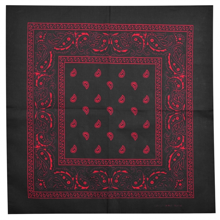 Бандана Огірки червоні на чорному тлі Бандана Огірки червоні на чорному тлі