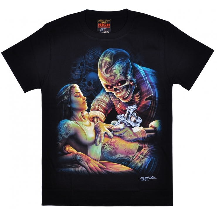 Футболка Скелет татуировщик (светится в темноте) Футболка Скелет татуировщик (светится в темноте)