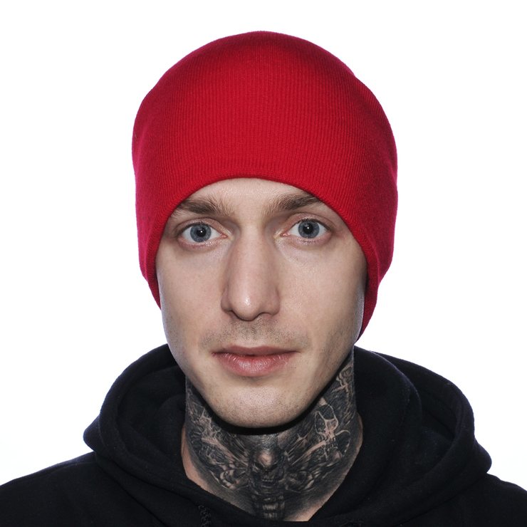 Шапка червона без вишивки Шапка червона без вишивки