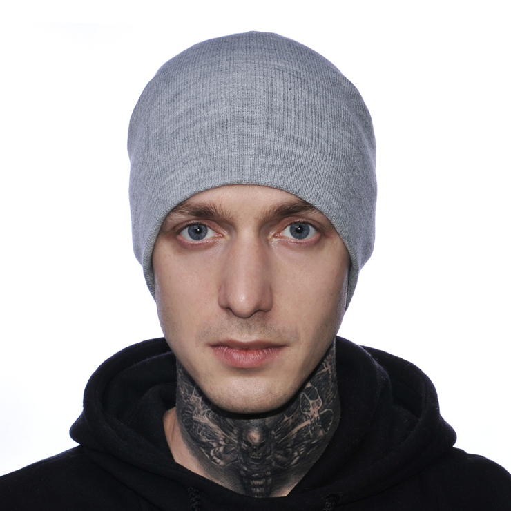 Шапка сіра без вишивки