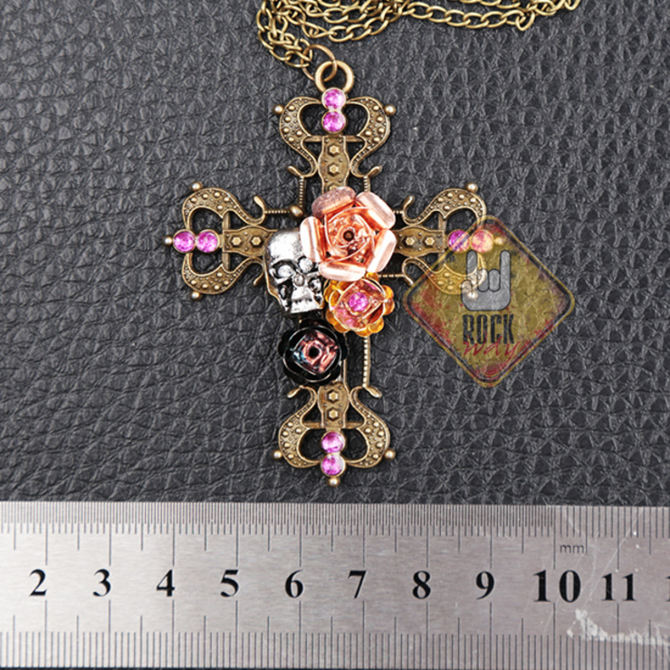 Кулон Хрест готический з трояндами і черепом