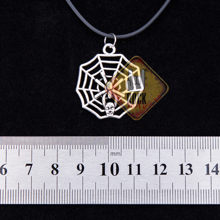 Кулон Павутина