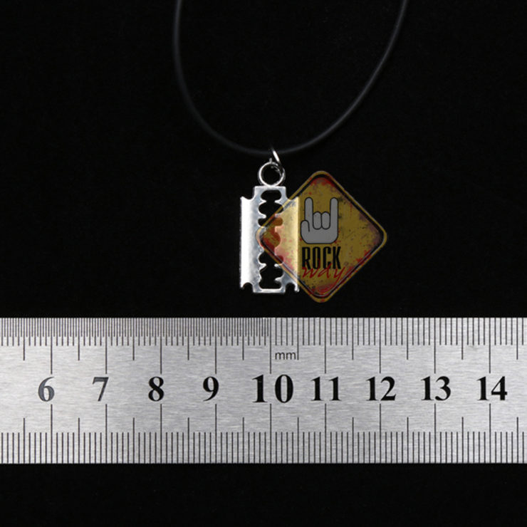 Кулон Лезо (маленькое) Кулон Лезо (маленькое)