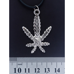 Кулон Конопляний лист