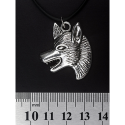 Кулон Голова вовка