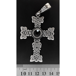 Кулон готичний Хрест з кельтським візерунком і чорним каменем