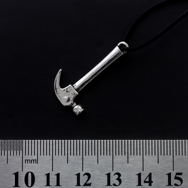 Кулон Молоток (Pink Floyd) Кулон Молоток (Pink Floyd)