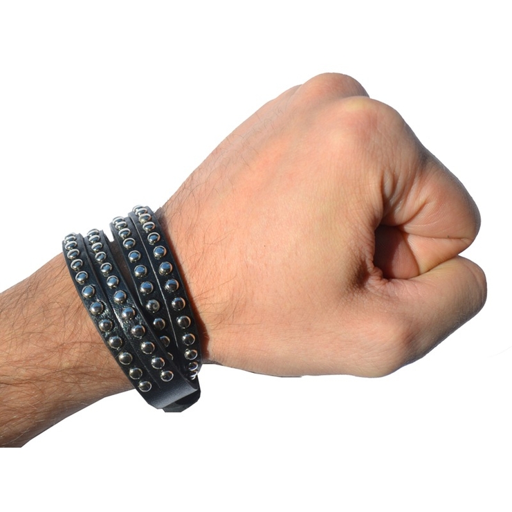 Ремінець шкіряний на руку довгий з малою клепкою №204 Ремінець шкіряний на руку довгий з малою клепкою №204