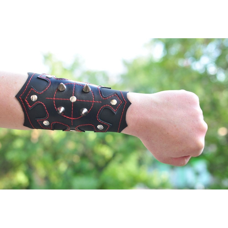 Наруч малий з шипами і хольнітенами №340