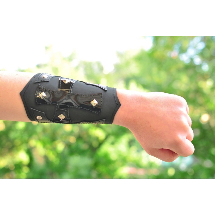 Наруч малий з хольнітенами і пірамідою №342 Наруч малий з хольнітенами і пірамідою №342