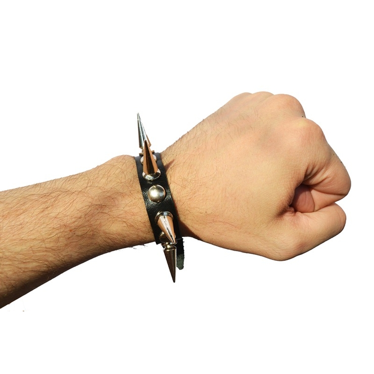 Напульсник шип 1 ряд з круглою клепкою№82