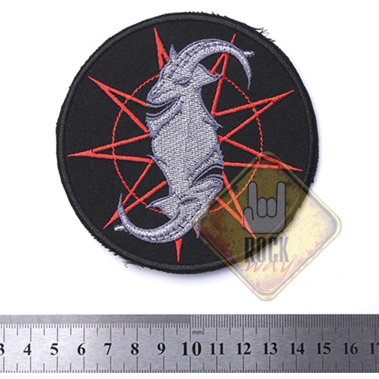 Нашивка Slipknot (goats logo) Нашивка Slipknot (goats logo)