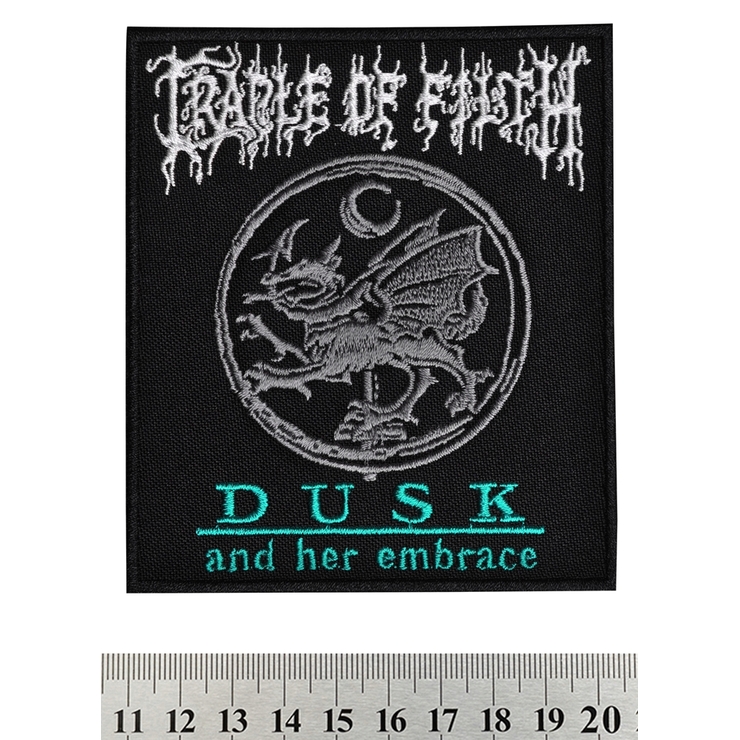Нашивка Cradle Of Filth "Dusk And Her Embrace" Нашивка Cradle Of Filth "Dusk And Her Embrace"