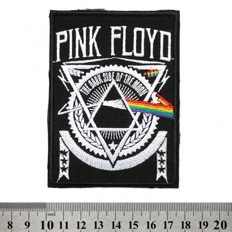 Нашивка Pink Floyd "The Dark Side Of The Moon" (прямокутна) Нашивка Pink Floyd "The Dark Side Of The Moon" (прямокутна)
