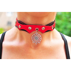 Шкіряний чокер (ar-001) з кулоном Ловець снів Шкіряний чокер (ar-001) з кулоном Ловець снів