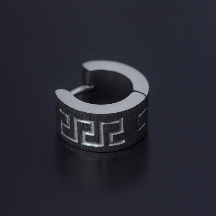 Сережка з орнаментом (хір.сталь, колір сталевий) (ea-028) Сережка з орнаментом (хір.сталь, колір сталевий) (ea-028)