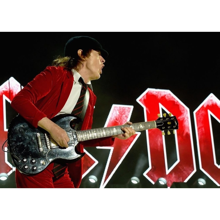 Плакат AC/DC (Angus Young colored) Плакат AC/DC (Angus Young colored)