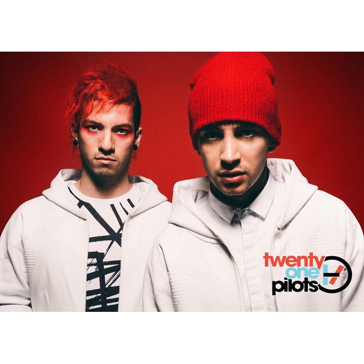 Плакат Twenty One Pilots (red) Плакат Twenty One Pilots (red)