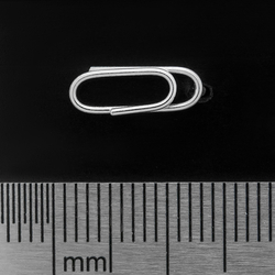 Серьга-гвоздик Скрепка (серебро, 925 проба)