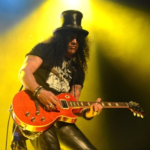 Подвійне свято Guns N' Roses!